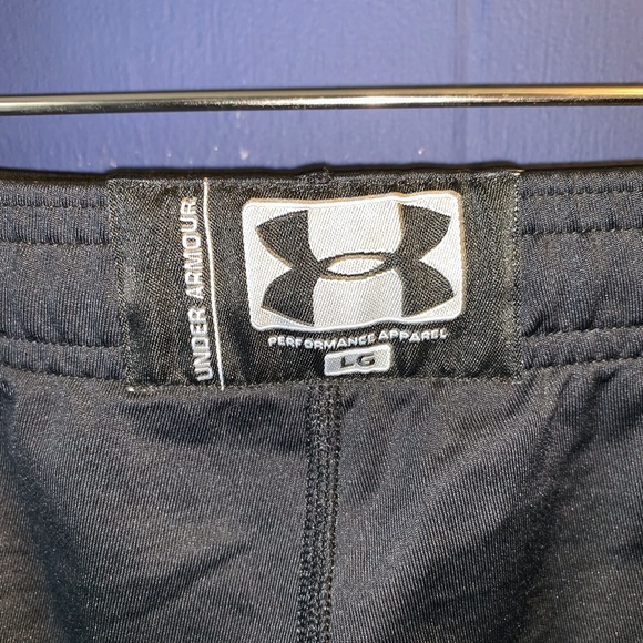 Black Under Armour cold gear athletic pants - Picture 3 of 3